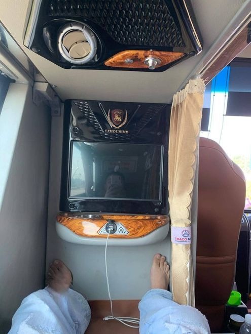 Xe Phúc An Tiện ích Limousine 34 Giường VIP