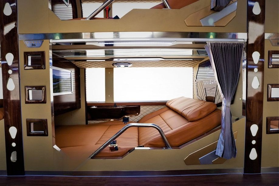 Xe Bốn Hai Giường nằm Nội thất Cabin 24 giường