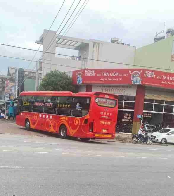 Xe Trọng Thuỷ Limousine Mặt sau xe Bên hông xe Giường nằm 44 chỗ