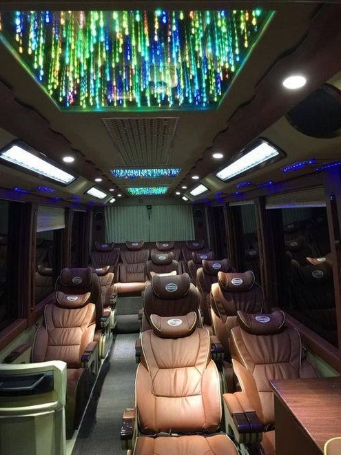 Xe Bảo Khang Limousine Tiện ích Nội thất Limousine 16 chỗ VIP