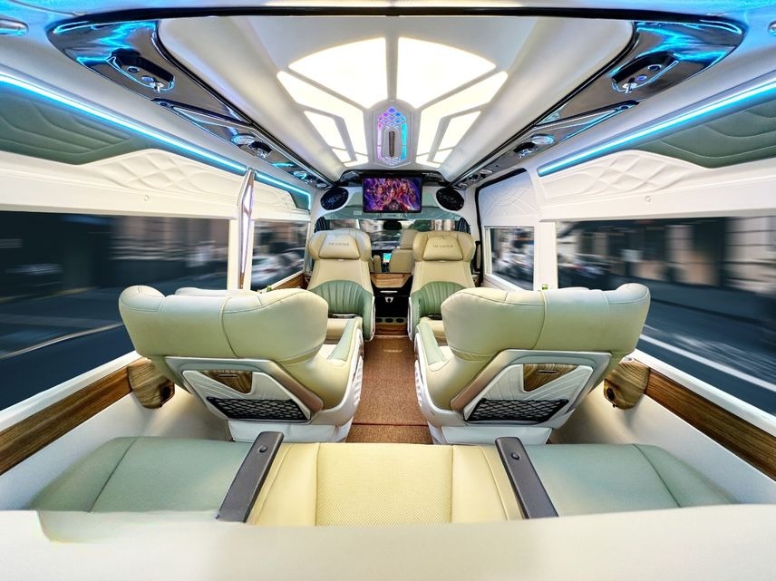 Xe Hồng Vinh Limousine Nội thất Ghế ngồi Limousine 9 chỗ