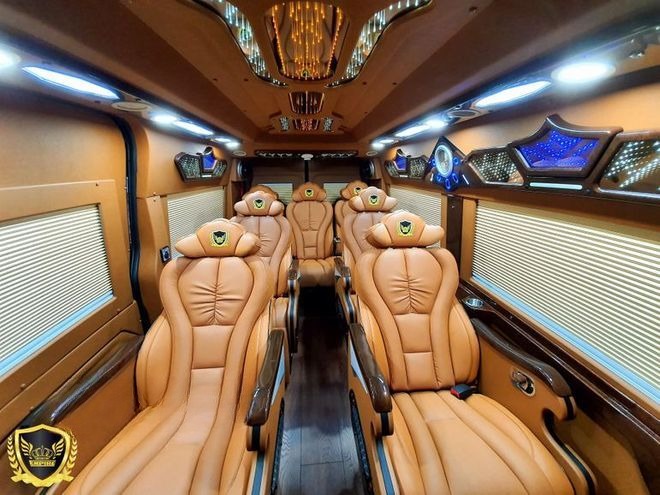 Xe Minh Quân Limousine Ghế ngồi Limousine 9 chỗ VIP
