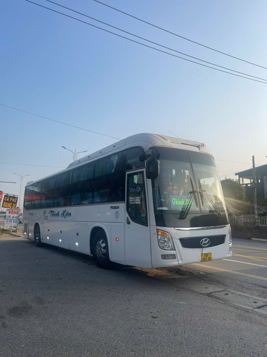Xe Thành Liêm Mặt trước xe Bên hông xe Giường nằm 46 