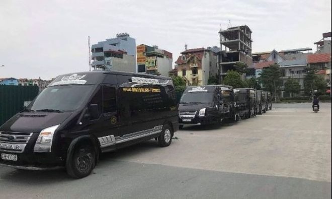 Xe Limousine VIP 9 chỗ Thành Nam Limousine