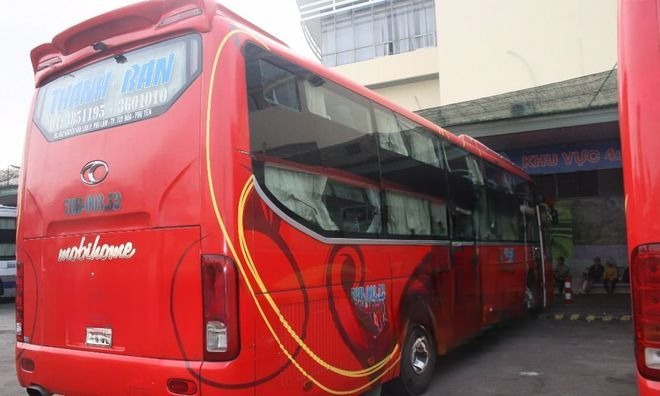 Xe Thành Ban Mặt sau xe 