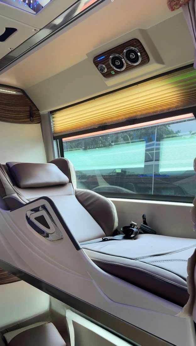 Xe Minh An Express Giường nằm Limousine 34 chỗ