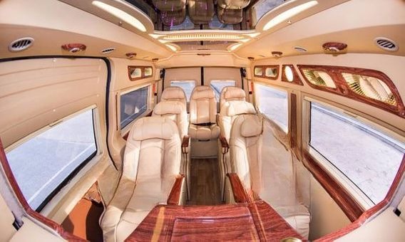 Khai Phát Limousine