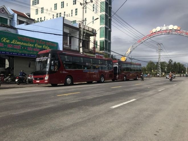 Xe Vương Tấn Dũng Mặt trước xe Bên hông xe 