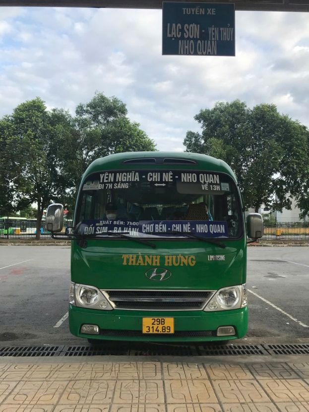 Xe Thành Hưng (Ninh Bình) Mặt trước xe Xe khách 29 chỗ
