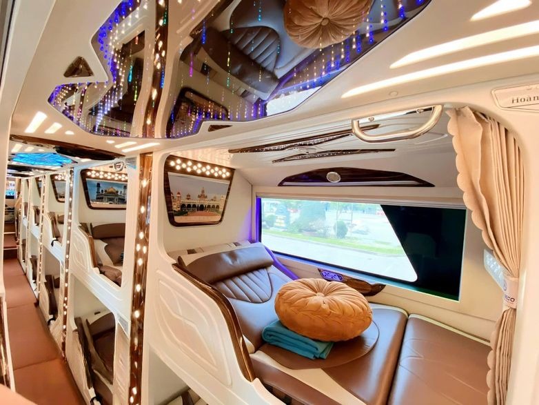 Xe Đức Phát (Thanh Hóa) Giường nằm Nội thất Limousine 24 phòng