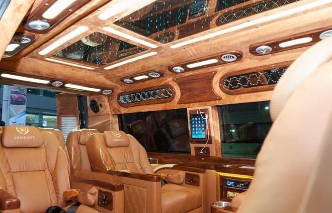 Xe Quỳnh Như (Phan Rang) Nội thất Limousine 9 chỗ