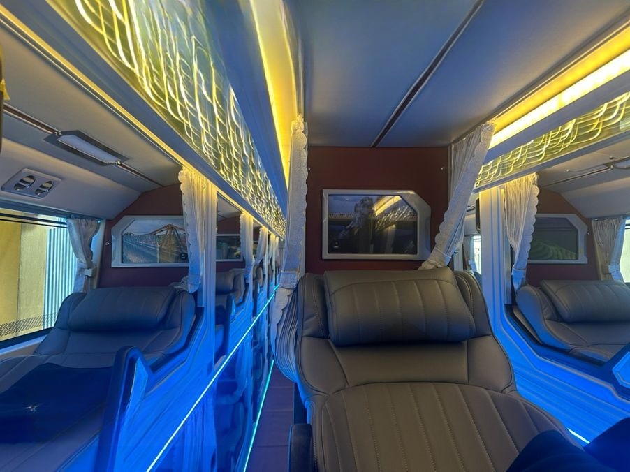 Xe Tuấn Trung Giường nằm Tiện ích Nội thất Limousine 34 giường