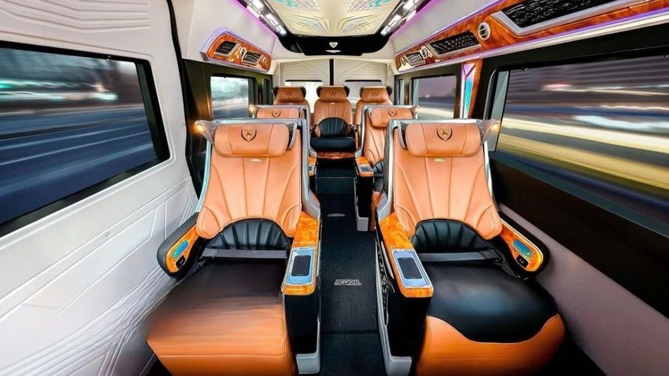 Xe Trọng Thủy Limousine Ghế ngồi Limousine 10 chỗ