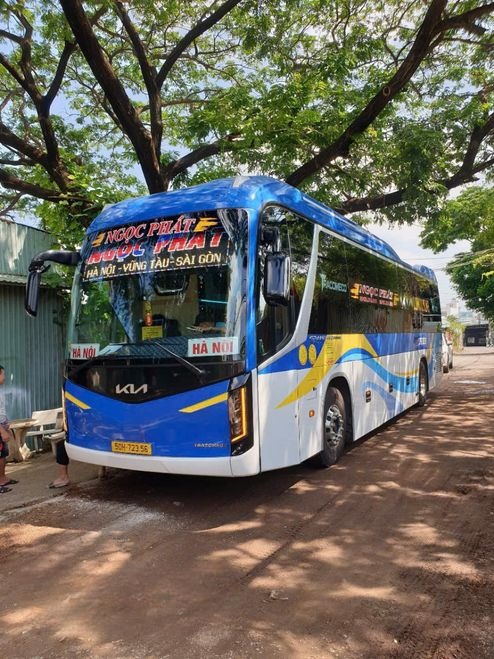 Xe Ngọc Phát Mặt trước xe Limousine 24 phòng