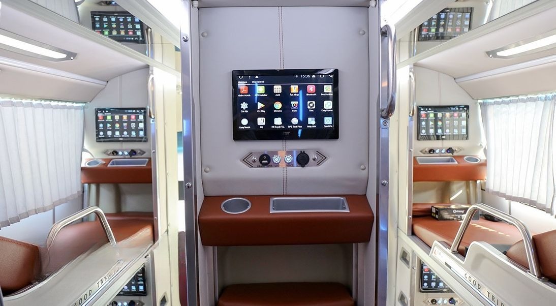 Xe Chí Thuận Tiện ích Nội thất Limousine 34 phòng