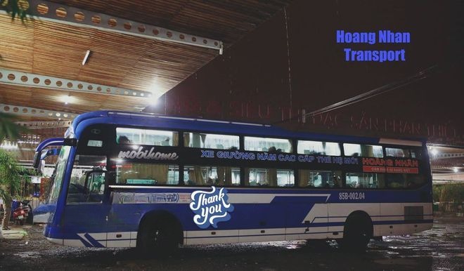 Xe Lovabus Bên hông xe GIường nằm 43 chỗ (190, 204)