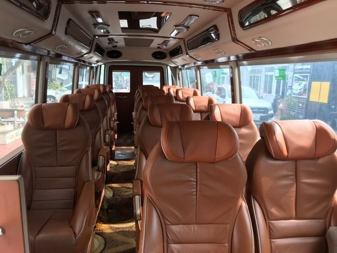 Xe Ninh Bình Limousine Ghế ngồi Tiện ích Limousine 19 chỗ