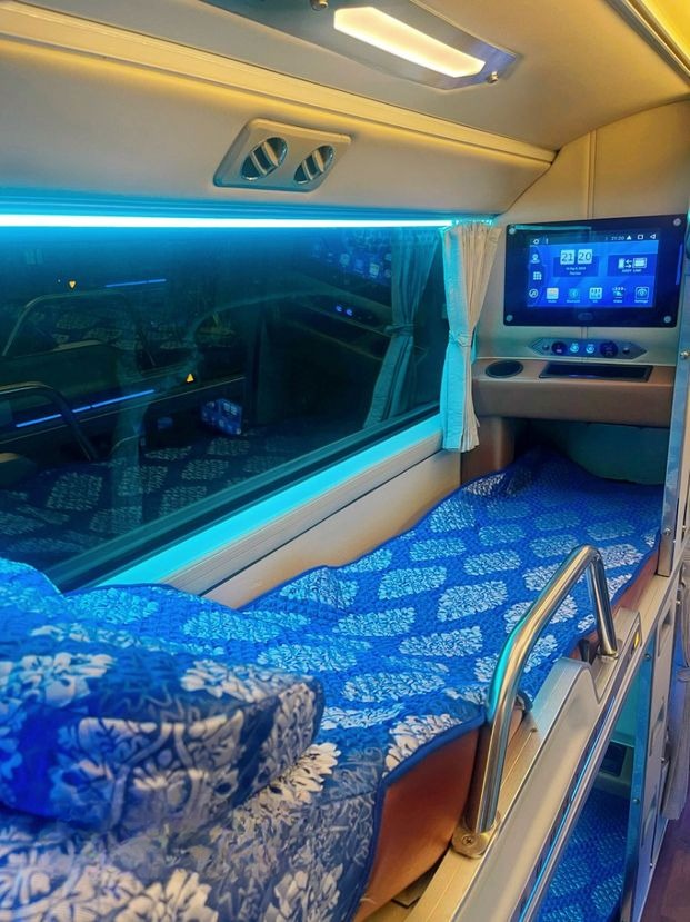 Xe Green Bus (Quảng Ninh) Tiện ích Giường nằm Nội thất Limousine 34 phòng
