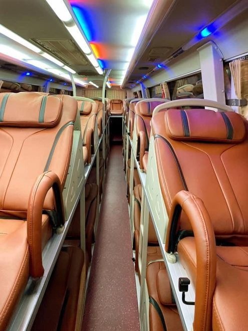 Xe Rạng Đông Buslines Nội thất Giường nằm 46 chỗ