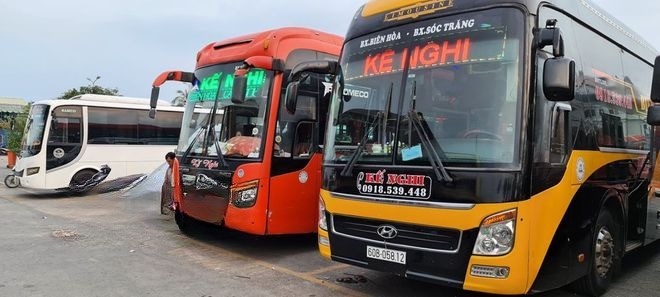 Xe Kế Nghi Mặt trước xe Giường nằm 40 chỗ
