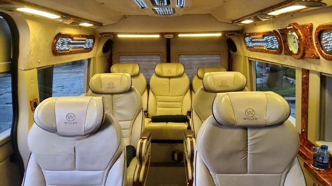 Xe Mai Linh Willer Ghế ngồi Nội thất Tiện ích Limousine 9 chỗ