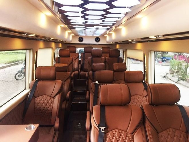 Xe Công Phương VIP Nội thất Limousine 15 chỗ