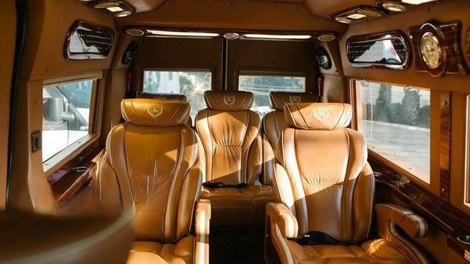 Xe Sapa Dragon Express Nội thất Limousine 9 chỗ
