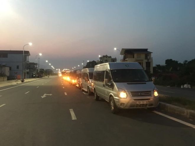 Ghế ngồi 16 chỗ Việt Trung Limousine