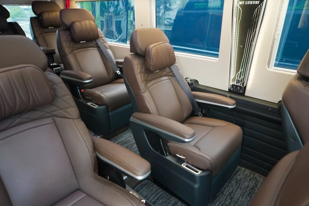 Xe Thành An Limousine Ghế ngồi Nội thất Xe Limousine 11 chỗ