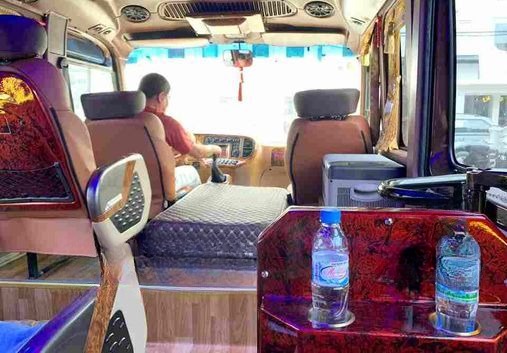 Xe Good morning Cát Bà Tiện ích Bên hông xe Limousine 12 chỗ VIP