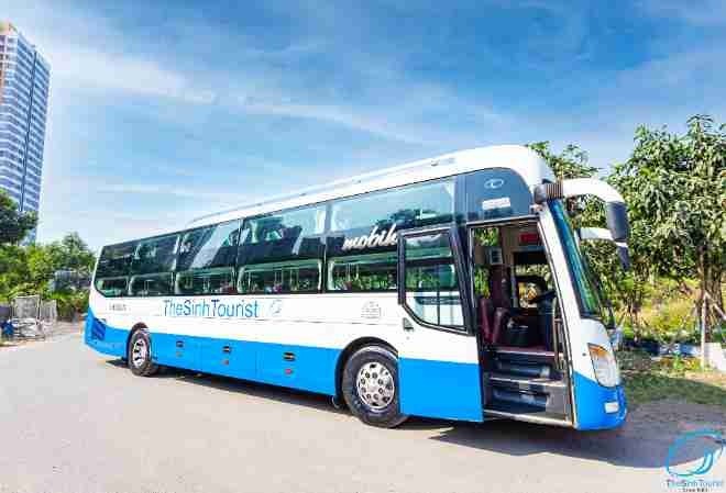 Xe TheSinhTourist (Sinh Cafe) Bên hông xe Mặt trước xe Ghế ngồi 45 chỗ
