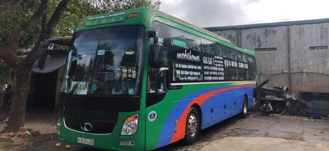 Xe Lovabus Mặt trước xe Bên hông xe Giường nằm 44 chỗ