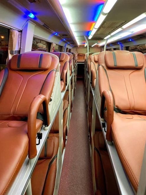Xe Rạng Đông Buslines Nội thất Giường nằm 46 chỗ