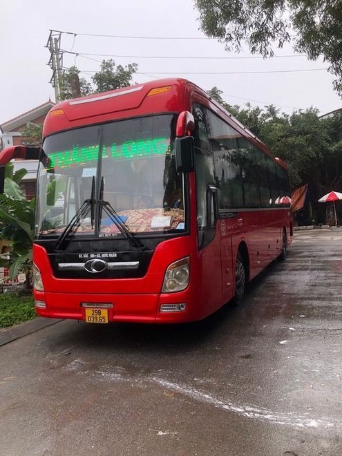 Xe Thăng Long Mặt trước xe Giường nằm 40 chỗ