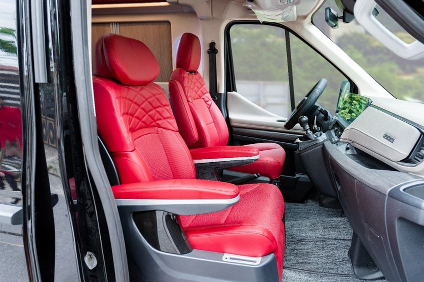Xe Duy Quang Limousine Nội thất Limousine 9 chỗ