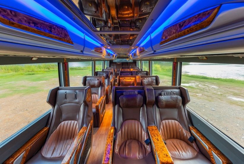 Xe Ninh Bình Travel Nội thất Tiện ích Limousine 18 chỗ