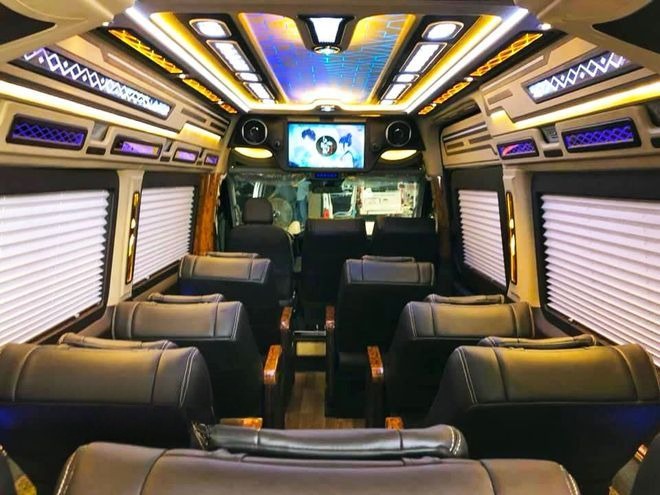 Xe Thiện Vân Limousine Ghế ngồi Limousine 11 chỗ 