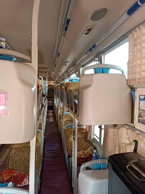 Xe Hoàng Giang Giường nằm Giường nằm 38 chỗ