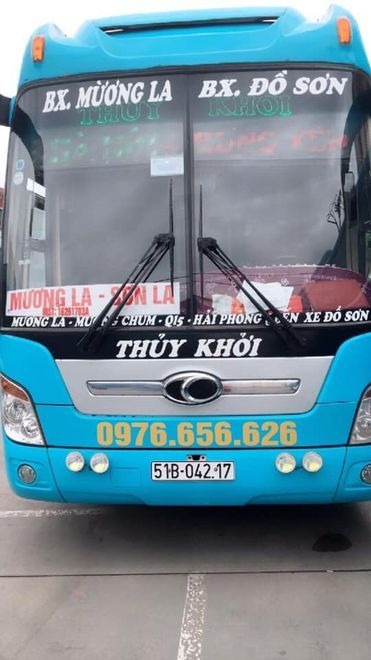 Xe Thủy Khởi Mặt trước xe Giường nằm 40 chỗ