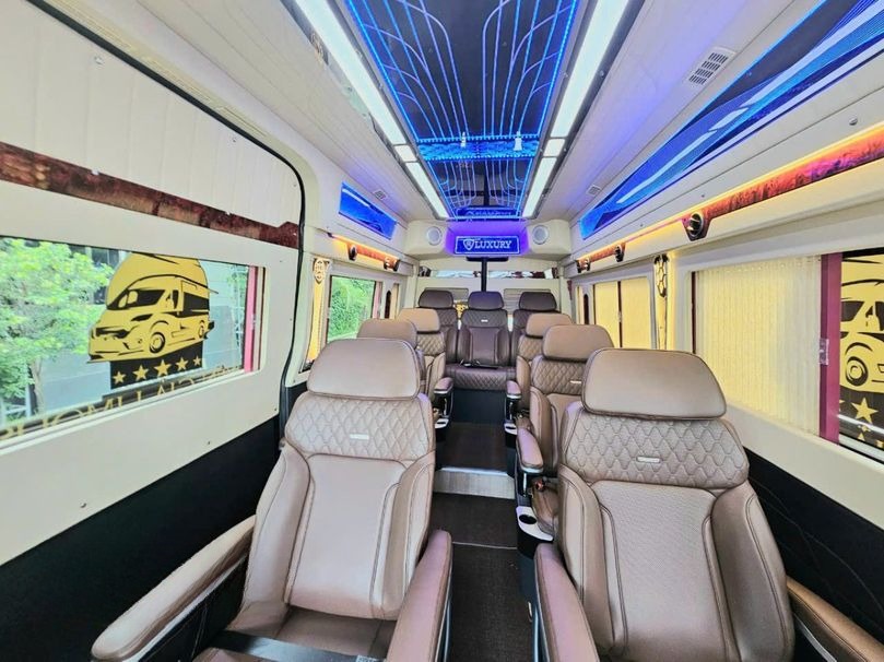 Xe Nguyễn Gia Limousine (Hải Phòng) undefined