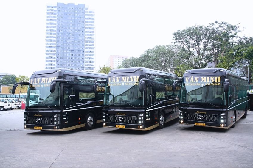 Xe Văn Minh Mặt trước xe Limousine 21 phòng