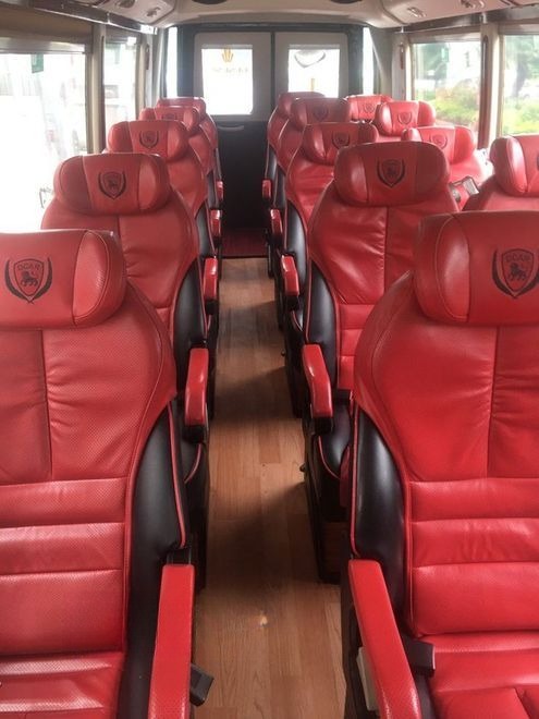Xe HMG Limousine Ghế ngồi Limousine 15 chỗ VIP