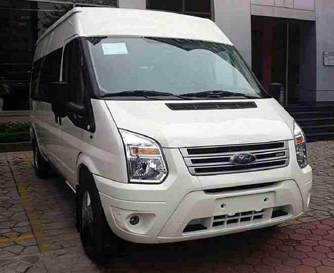 Xe Taxi Hà Sơn BS Mặt trước xe Ghế ngồi 16 chỗ