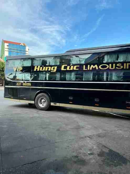 Xe Hùng Cúc Bên hông xe 
