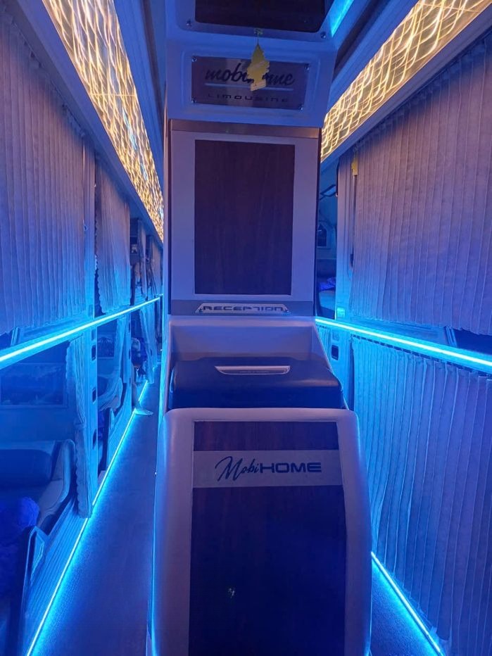 Xe Hoàng Long (Bắc - Trung - Nam) Giường nằm Limousine 34 phòng