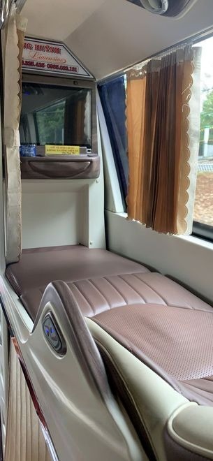 Xe Lovabus Giường nằm Tiện ích Nội thất Limousine 34 phòng
