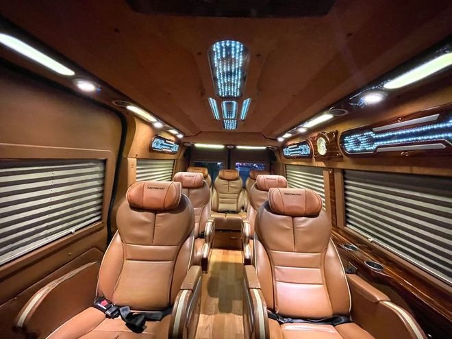 Xe Hưng Thịnh Phát Limousine Ghế ngồi Nội thất Limousine 9 chỗ VIP