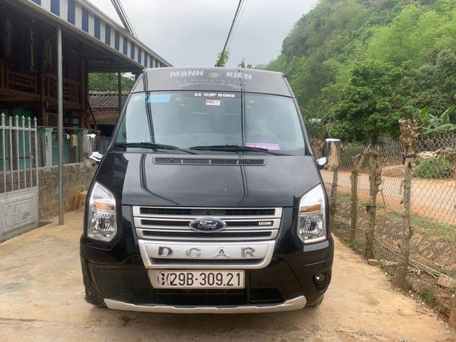 Hương Kiên Limousine