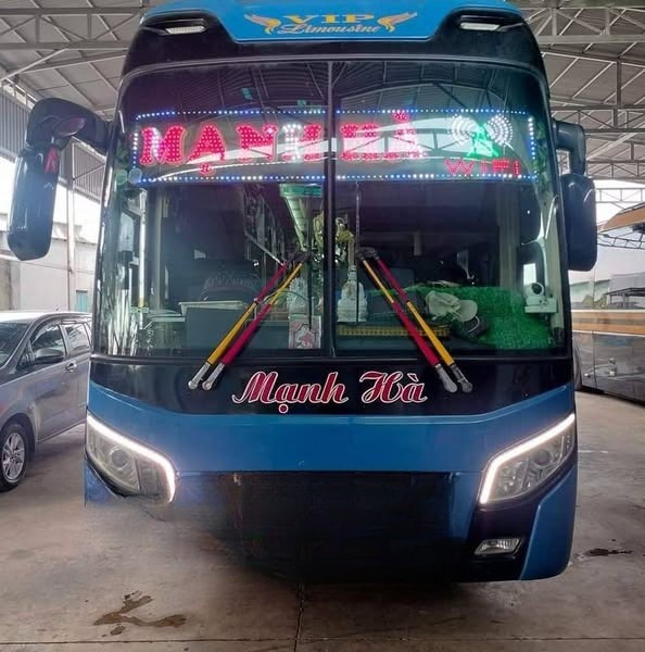 Xe Mạnh Hà (Tây Ninh) Mặt trước xe Giường nằm 40 chỗ