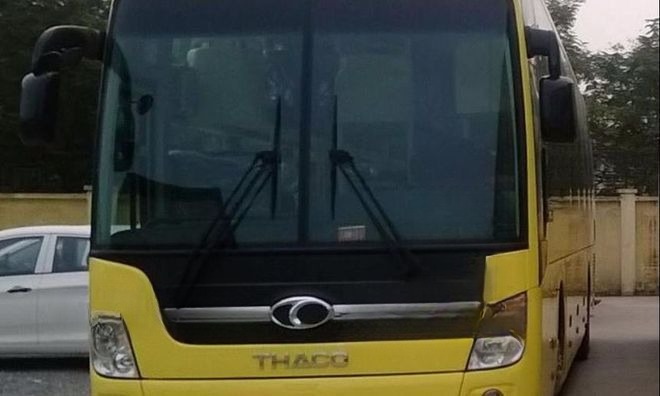 Xe Hoàng Linh Mặt trước xe Giường nằm 40 chỗ
